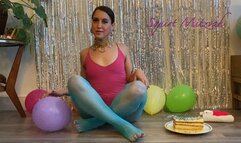 Birthday cake smash number 2 and balloon pop