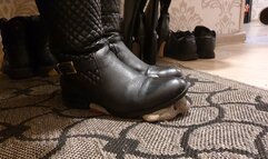 Worn out Teddy used as Doormat for my Boots