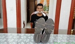 Gagged Twink Receives Foot Tickling With Various Tools Such As Hairbrush, Toothbrush & Fingers (MOV)