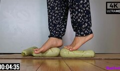 Barefoot Zucchini Crush - 4K MP4