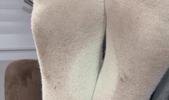 Muddy Sock JOI 2 - Goddess Alya is in the mood to play in this sexy clip featuring muddy socks, moans, a cum countdown, dirty feet, and more