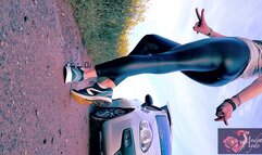 Sandra Jayde 28-04-23 I make my sport in leggings and sneakers