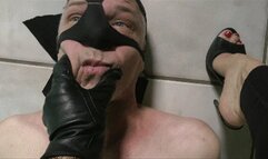HardFootslavePunishment (MP4)