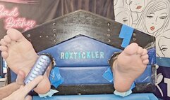 GLORY SOLE TICKLING: LATIN TWINK