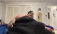 Immobile Reenaye Starr tries to make the bed SD