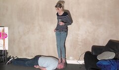 Chelsea's Jelly Shoes Head Trample (4K)