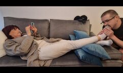 Goddess Andreea and Faith - sockjob and slippers - part 1