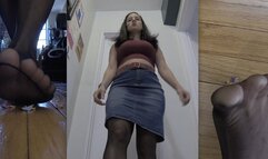 GIANT LANDLORD - Jamie Daniels, Giantess, Foot Fetish, Stockings, Vore WMV