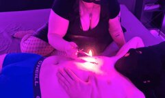 Hot wax embellishes your slave body - Heißes Wachs verschönert deinen Sklavenkörper