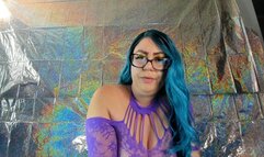 Social Media Crush Shows off her Body