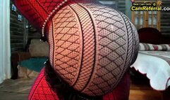 Lovely Big Assed Girl Shakes Her Huge Tear Drop Shaped