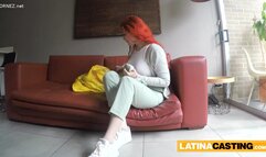 This Chica Pelliroja thinks she has a shot at modeling