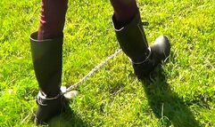 Odette - Prisoner Cuff n Shackle Walk in Her Boots (Mpeg)