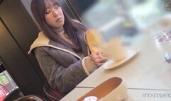 A big-breasted wife who has such a loose sense of money