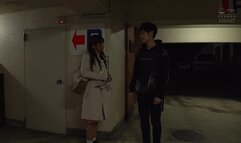 CAWD-064 For a few minutes while my boyfriend is waitin