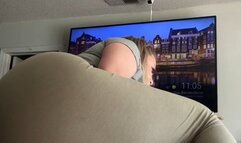 Stepsis finally gets her Ballbusting payback