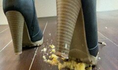 Banana Crush with Boots