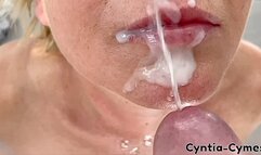 Blow Job when He watches My Porn on Laptop with a lot Cum In My Mouth