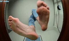 New Model! German MILF! Glass crush! Pt 2 - MOV