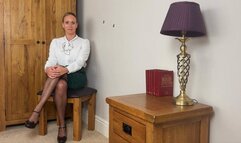 Your Secretary gives you a blowjob