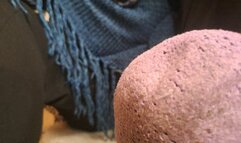 CHEESE SMELLING SWEATY SOCKS