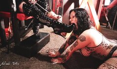 Worshipping Mistress Elaina’s Boots