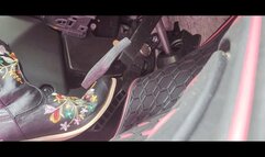 Cow Girl Pedal Pumping