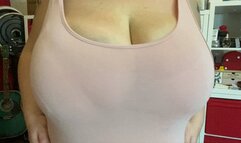 Roxanne Miller - Bras bouncing