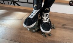 Donna Dina crushing Tarsi’s little toy!