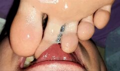 Nastya - Licking her SWEATY feet and covering them with cum [foot worship, footjob, cum on feet, cum eating] (1080p)