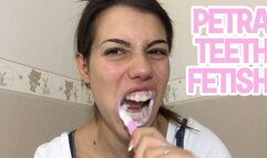 Petra teeth fetish - FULL HD