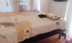 stepmom has a heavy pregnant bump