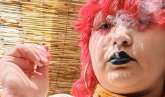 BBW Vapes Into Your Face