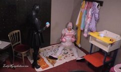 Lady Nymphodora - Sissy Training - Crawl to the ball HD