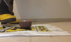 Worker stomping some Food 2