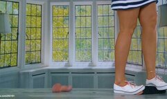 Cry Under Ambers Keds - Sole Cam - Extreme Face Trample - CB34