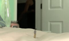 Unaware Giantess Kendra Allure Gets Foot Perved By Shrunken Boyfriend (HD 1080p MP4)