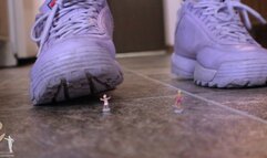 Harleen Unaware Tiny Bugs