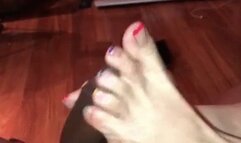 Big Butt Latina Footjob and Solejob!