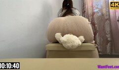 Big Butt Plushie Crush - 4K MP4
