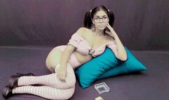 Smoking Girls from Brazil Models Kimberly 75 (Mp4 1920X1080)