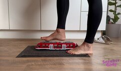 Sneaker-Girl Gym-Lady - Toy Train Crush