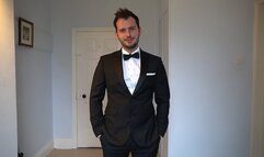 APOLLO : Tuxedo Farts