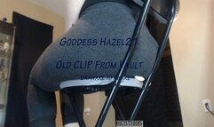 Goddess Hazel21 Old-school Giantess Unaware Ass worship