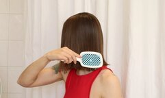 Smooth hair foaming conditioning and brushing