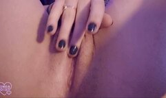 Hairy pussy teased to orgasm with toys [MP4 - 1080p]