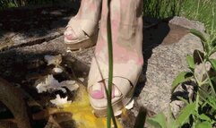 Eggs, Stilettos, and New Frontiers: The Experiments of JannetteSD