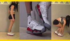 Female Domination in Jordans 270 I Valentine I Classic