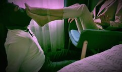 I'll gag you with my socks (footfetish gagging)