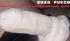 Shooting Cum In StepDaughter’s Socks